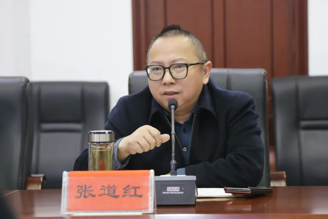 640.webp (1).png 640.webp (1).png